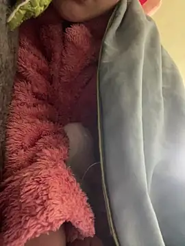 Snapshot of Dautay-mup chatting on March 2026 04:02:02 PM Dautay-mup online show from March 2026 04:02:02 PM