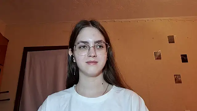 Katelemon online show from April 2026 11:33:01 AM