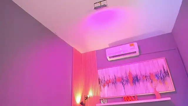 janinne lu online show from February 2026 10:57:01 AM