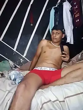 zeus23cm1 online show from February 2026 08:20:01 PM