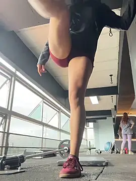 susi chimm online show from April 2026 01:14:02 PM