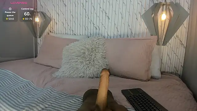 Kataleya west online show from February 2026 07:14:02 PM