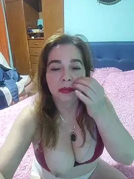 Snapshot of rubiii1972 chatting on May 2026 03:01:02 AM rubiii1972 online show from May 2026 03:01:02 AM