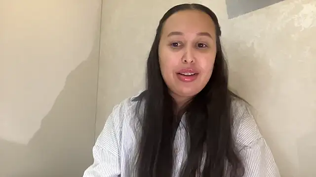 Dana 005 online show from March 2026 08:49:03 PM