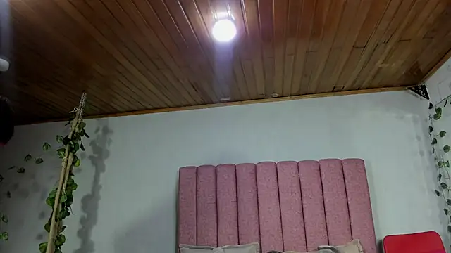 JennieRider online show from July 2026 06:16:02 PM