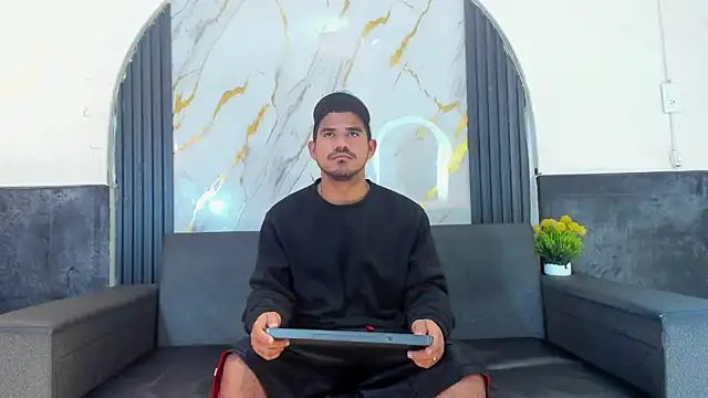 Latins on fire online show from April 2026 11:31:02 AM