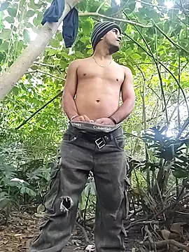 Latins on fire online show from June 2026 12:33:01 PM