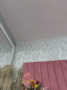 Allice Evens online show from March 2026 04:29:02 AM