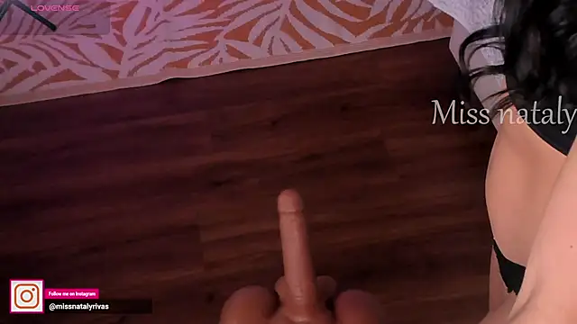 missnataly online show from March 2026 10:36:01 PM