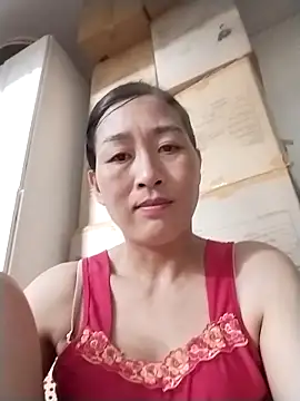 lris-Beauty77 online show from April 2026 03:09:01 PM