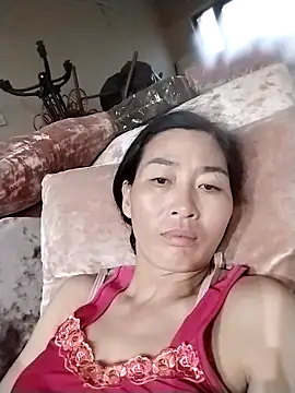 lris-Beauty77 online show from April 2026 10:49:01 PM