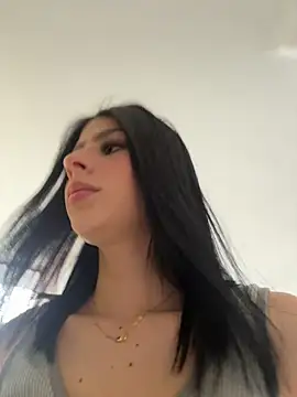 Snapshot of Dasha_Be chatting on May 2026 08:25:01 PM Dasha Be online show from May 2026 08:25:01 PM