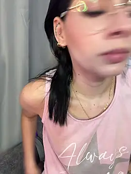 Snapshot of Dasha_Be chatting on May 2026 07:42:02 PM Dasha Be online show from May 2026 07:42:02 PM