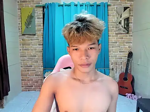 Snapshot of Nick_cummer12 chatting on June 2026 12:57:01 AM Nick cummer12 online show from June 2026 12:57:01 AM