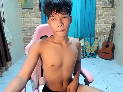 Snapshot of Nick_cummer12 chatting on June 2026 03:25:01 AM Nick cummer12 online show from June 2026 03:25:01 AM