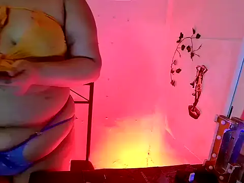 MistressMileenaMiami online show from February 2026 08:18:01 PM