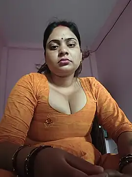 Snapshot of Aanushaka chatting on June 2026 12:41:02 AM Aanushaka online show from June 2026 12:41:02 AM