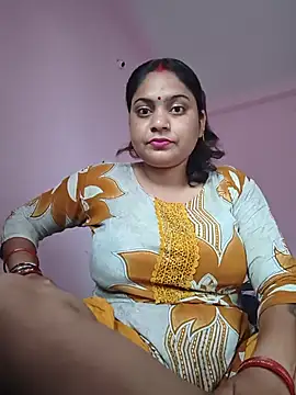 Snapshot of Aanushaka chatting on June 2026 01:39:01 AM Aanushaka online show from June 2026 01:39:01 AM