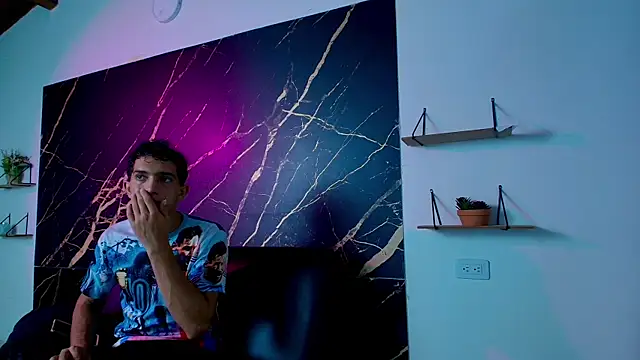 thiago moreno online show from March 2026 12:12:02 PM