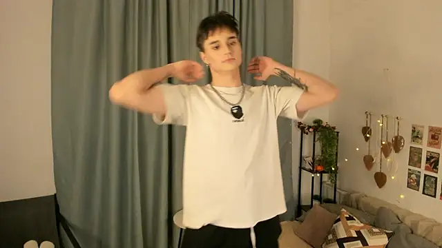 CipherMoth online show from March 2026 09:17:01 PM