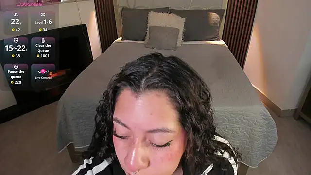 paulys  online show from April 2026 11:49:01 AM