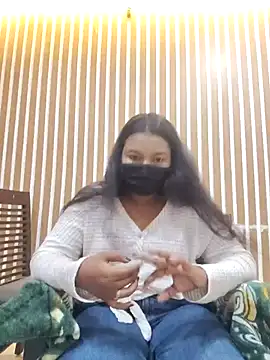 Cutie bae011 online show from February 2026 04:49:01 PM