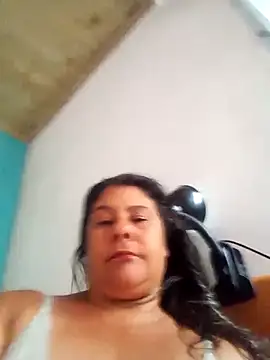 Snapshot of aquarianamascarada17 chatting on March 2026 04:24:02 PM aquarianamascarada17 online show from March 2026 04:24:02 PM