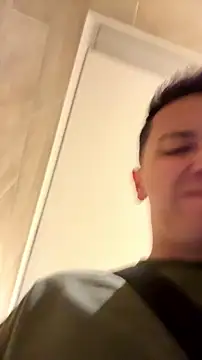 Snapshot of Thiago_Jones1 chatting on July 2026 05:15:02 PM Thiago Jones1 online show from July 2026 05:15:02 PM