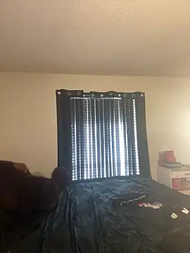 wavywavy12 online show from March 2026 11:48:01 PM