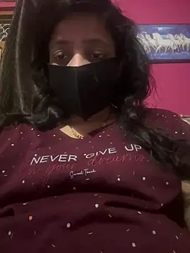 Snapshot of sweet_lips77 chatting on May 2026 10:11:02 AM sweet lips77 online show from May 2026 10:11:02 AM