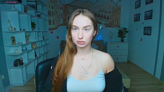 AlicaFoxis online show from April 2026 05:59:01 PM