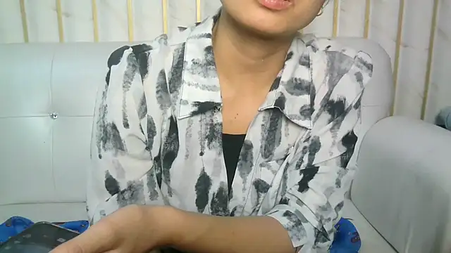 Snapshot of SHILPA_699 chatting on April 2026 06:50:01 AM SHILPA 699 online show from April 2026 06:50:01 AM