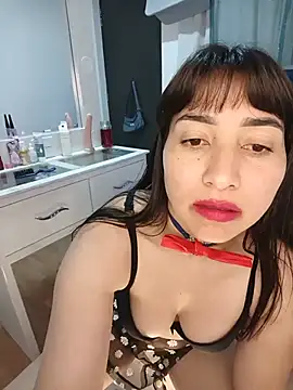 Snapshot of ANGELY_WET_JEET chatting on May 2026 01:25:02 AM ANGELY WET JEET online show from May 2026 01:25:02 AM