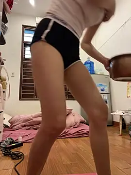 Miumieu2 online show from March 2026 02:28:02 AM