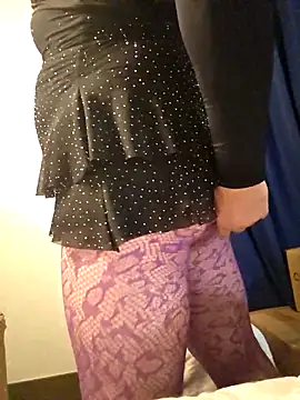 sissy2727 online show from March 2026 11:44:01 PM