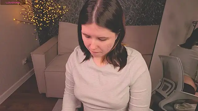 Li-crystal online show from April 2026 12:47:01 AM