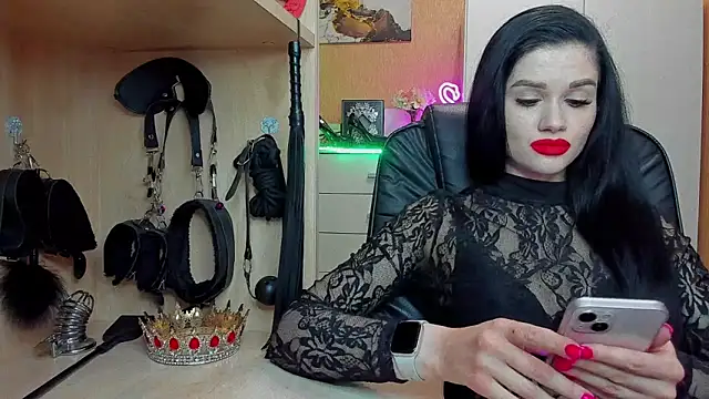 KristiTopxx online show from April 2026 07:04:02 PM