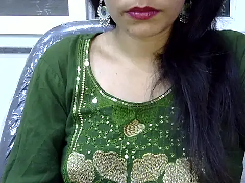 Snapshot of Neha_Sharma2 chatting on May 2026 02:33:01 PM Neha Sharma2 online show from May 2026 02:33:01 PM