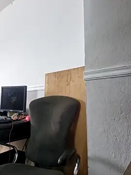 Snapshot of boyp3netrat0r chatting on March 2026 01:18:01 PM boyp3netrat0r online show from March 2026 01:18:01 PM