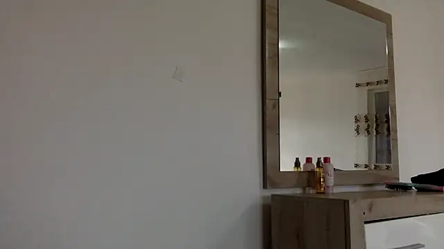 I amXenox online show from April 2026 02:03:01 PM