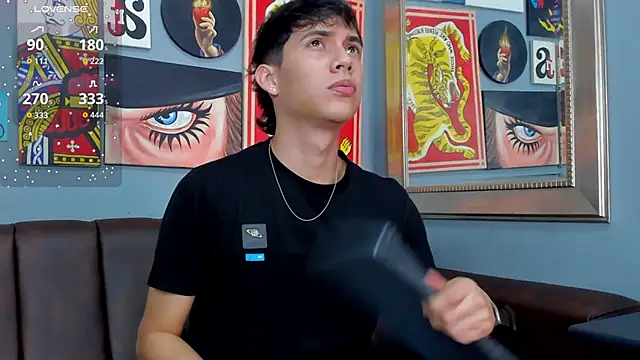 AronTawers online show from March 2026 07:17:01 PM