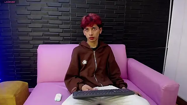 DanteLux online show from February 2026 02:50:02 PM