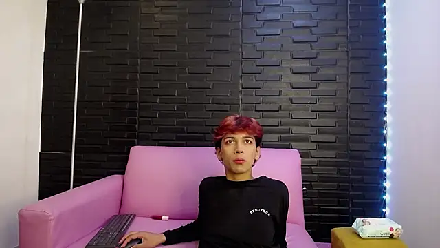 DanteLux online show from March 2026 02:34:01 PM