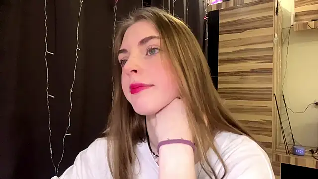 PollyDream online show from February 2026 08:04:01 AM