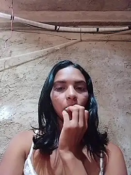 Snapshot of valentina_gomez1 chatting on May 2026 01:07:02 PM valentina gomez1 online show from May 2026 01:07:02 PM