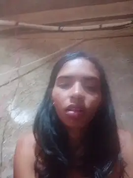 Snapshot of valentina_gomez1 chatting on May 2026 01:15:02 PM valentina gomez1 online show from May 2026 01:15:02 PM