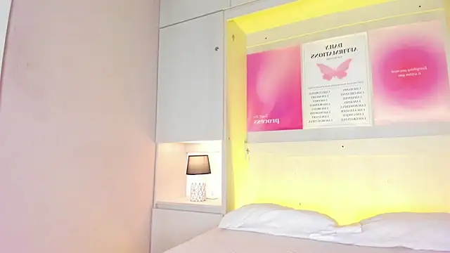 Oshun 444 online show from April 2026 12:32:02 PM