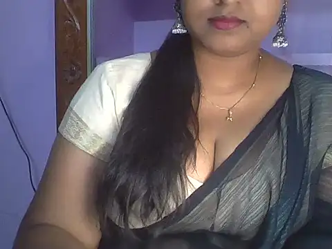 Snapshot of Tamil_Kuttyma chatting on June 2026 12:04:02 PM Tamil Kuttyma online show from June 2026 12:04:02 PM