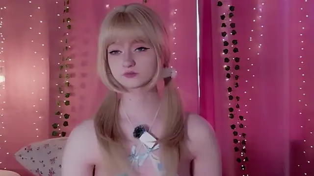 effy dollie online show from July 2026 10:08:01 AM