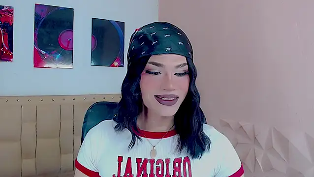 Shadia  Valera  online show from March 2026 04:49:01 AM